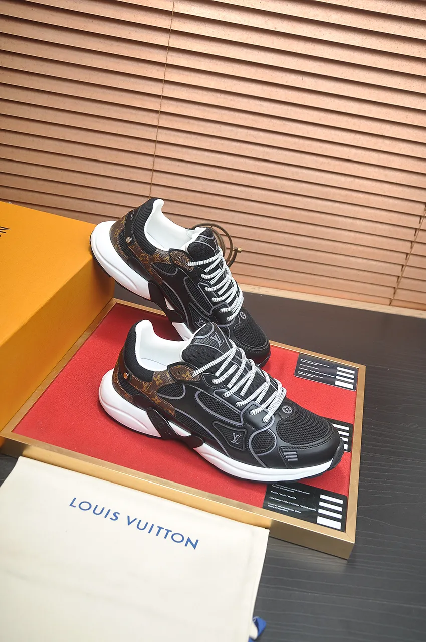 Men's men's shoes 💰640💶[LOUIS VUITTON] (couples 💑 style) new original order 🍀LV Louis Vuitton * - top version of LV classic trendy shoes! Made of imported original fabrics, mesh lining, and original wear-resistant rubber foam outsole! High quality products! Size (Female 35-39) (Male 39-44)